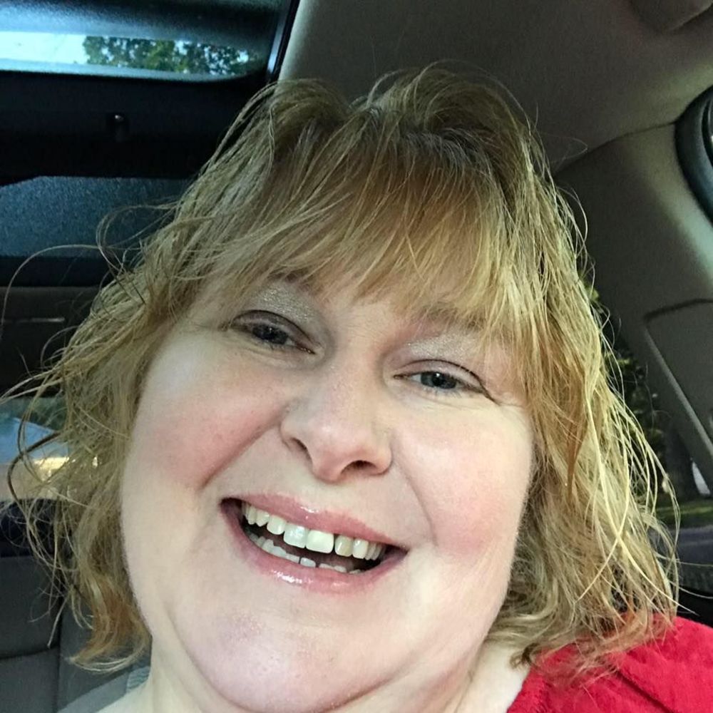 Meet your Posher, Tiffany